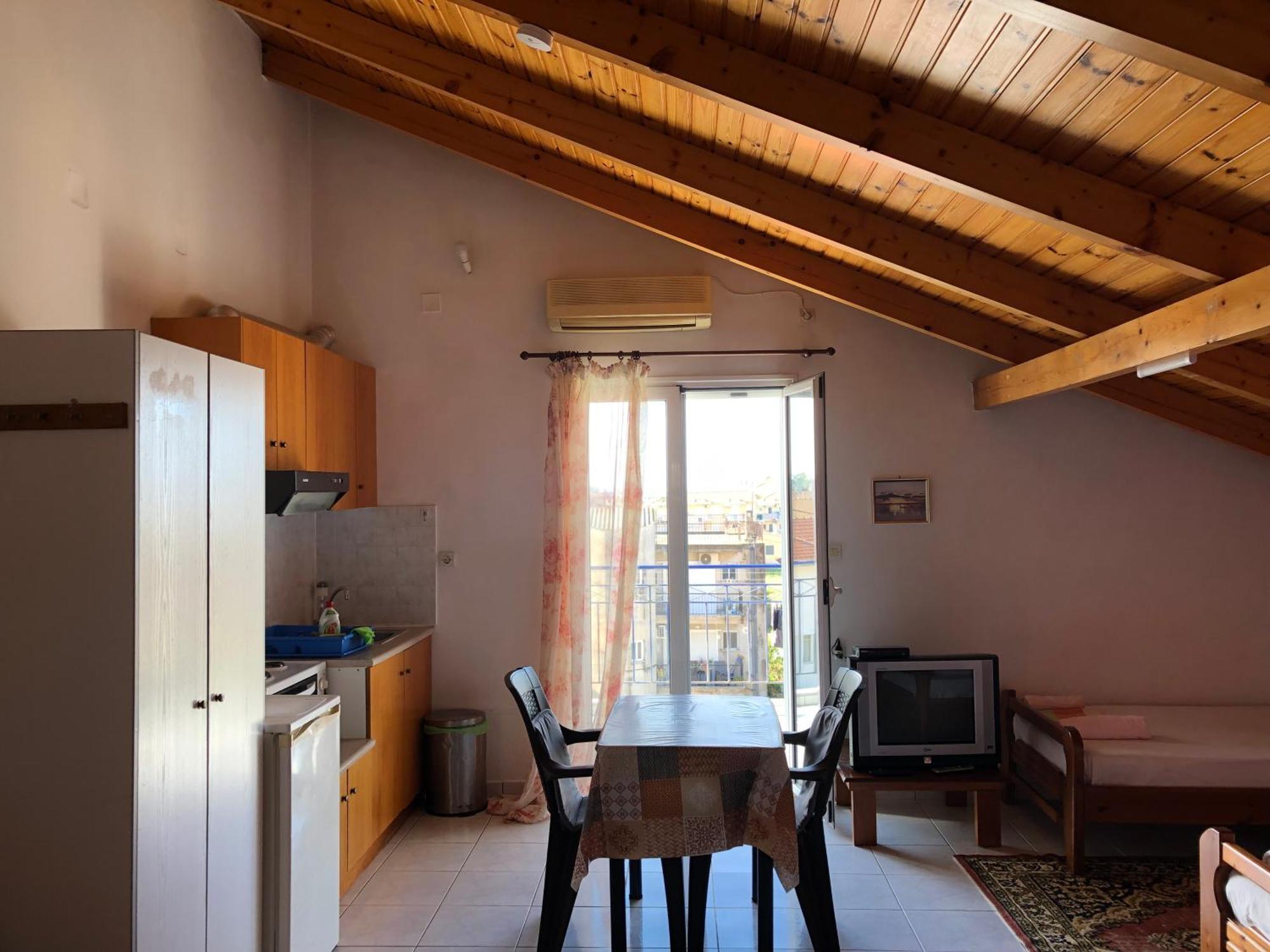 Ion Apartments Messolonghi Double Room Sea View Loft Mesolóngion Exterior foto